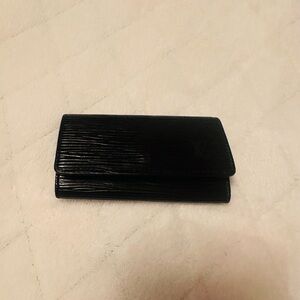 Epi Louis Vuitton Black Compact Key Holder